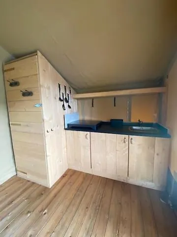 Safaritent Geitje Met Privé Sanitair Tente de luxe *